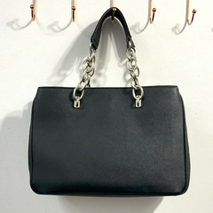 Bolsa tote preta Guess #2801 - Up Brechó Boutique - Renove Charme e Grife