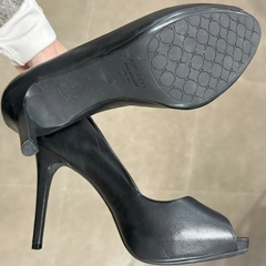 Peep Toe preto alto Arezzo #2841 - loja online