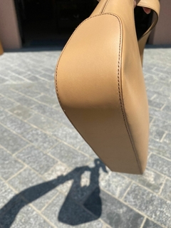 Bolsa Couro Salvatore Ferragamo - Up Brechó Boutique - Renove Charme e Grife