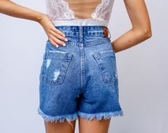 Short Jeans Mom Medio na internet