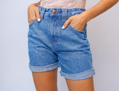Short Jeans Mom Amassado