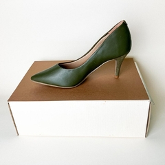 Scarpin Suede - Cor Kaky e Verde / Offline - Ref. S9 - comprar online