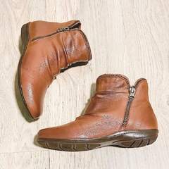 Bota cano curto - cor conhaque / Moscardini - Ref. B15 - Personale