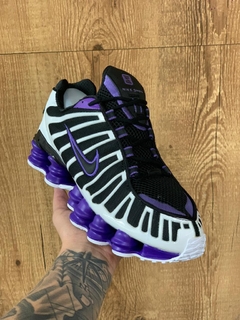 Tênis Nike 12 Molas 