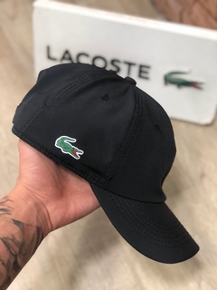 Bone Lacoste Sport na internet