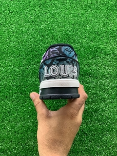 Tenis Louis Vuitton na internet