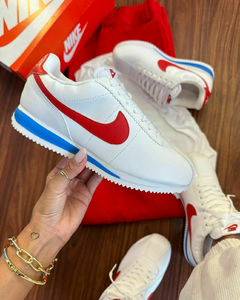 Tênis Nike Cortez - loja online