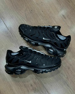 Tênis Nike Airmax Tn na internet