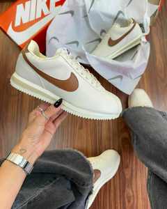 Tênis Nike Cortez