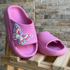 Chinelo Nuvem Rosa Borboleta