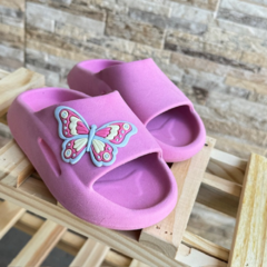 Chinelo Nuvem Rosa Borboleta - comprar online