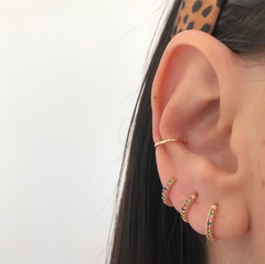 Piercing fake liso na semijoias. na internet