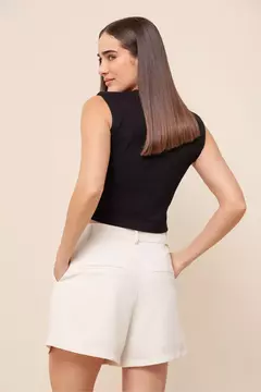 BLUSA MALHA DETALHE OMBROS