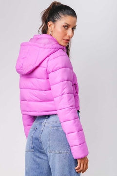 Jaqueta puffer cropped