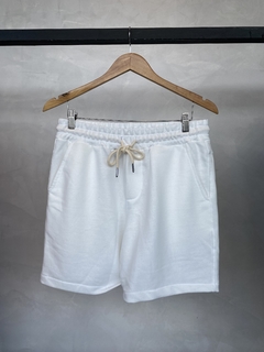 SHORT MOLETOM LISO BRANCO