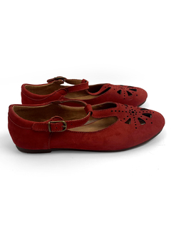 Sapato em camurça vermelha com recortes a laser Mixed Tam 31 Usado em bom estado - comprar online