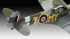 Kit Revell - Bf109 G-10 & Spitfire Mk. V - Combat Set - 1:72 - 03710 - tienda online