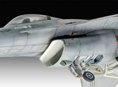 Revell - 03860 - Lockheed F-16 MLU 31st Sqn - 1:72 on internet