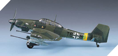 Academy - Ju 87G-1 Stuka "Tank Buster" - 1:72 - 12450 - ArtModel Modelismo