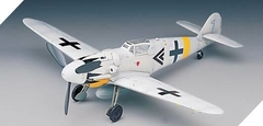 Kit Academy - Bf109G-14 - 1:72 - 12454 en internet