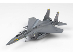 Academy - 12550 - F-15E USAF 333th Fighter Sq - 1:72 en internet