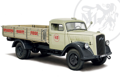 Italeri - Opel Clitz Classic - 1:24 - 3960 - comprar online