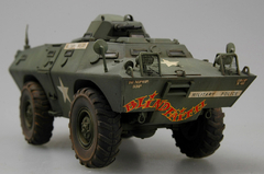 HobbyBoss - M706 Commando Armored Car in Vietnam - 82418 - 1:35 - tienda online