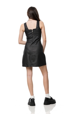 Vestido Teen Couro Ecológico Stretch Poah Noah - comprar online