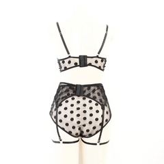 CONJUNTO BRISTOL HOT CINTA na internet