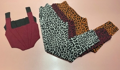 Calça tricot animal print marrom - loja online