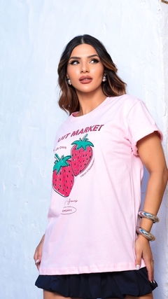 T-shirt fruit morango rosa na internet