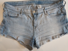 SHORT JEAN CLARO H&M 42