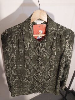 CAMISA VERDE ANIMAL PRINT H&M 8 - comprar online