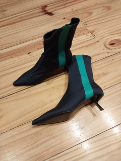 BOTAS NEGRAS RAYA VERDE ZARA 37 - comprar online