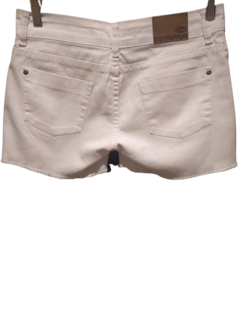 SHORT BLANCO RIMMEL 24 - comprar online