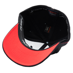 Boné Quiksilver Flexfit Solid Red Black - 517959 - comprar online