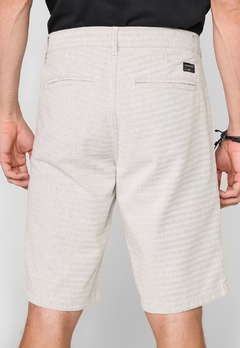 Bermuda Quiksilver Texture Chino Off White na internet