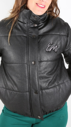 Campera Puffer de Cuero Ecológico Negro opaco