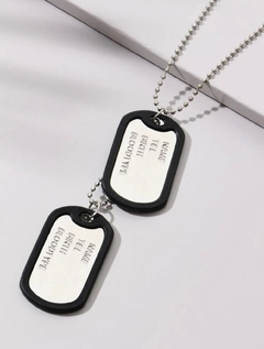 Colar dog tag militar na internet