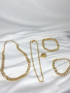 Conjunto Simple Dourado + Pulseira de BRINDE! - comprar online