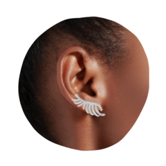 Brinco Ear Cuff Asa Cravejado Em Zircônia na internet