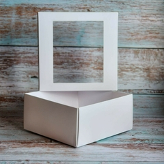 Caja con Visor 18 x 18 x 8,5 cm