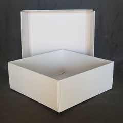 Caja Multifunción tapa y fondo blanca chica 18 x 18 x 7 cm en internet