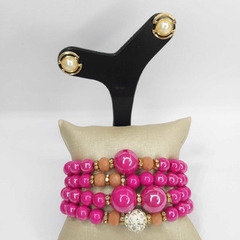 Conjunto mix de pulseiras com brinco