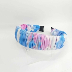 Tiara scrunchie com estampa de Tie Dye na internet