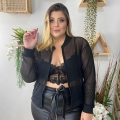 Jaqueta de Tule Preto - plus size