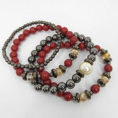 Mix de pulseiras com miçangas marsala e grafite - comprar online