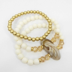 Mix pulseiras com miçangas branco e dourado - comprar online