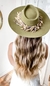 Sombrero Verde con Flores Secas - comprar online