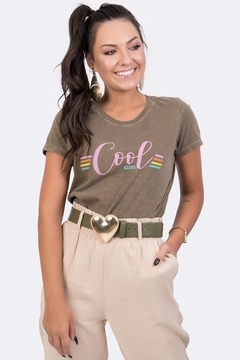 Camiseta Feminina Lia Marrom